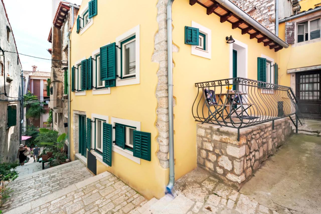Yellow House Rovinj Eksteriør bilde