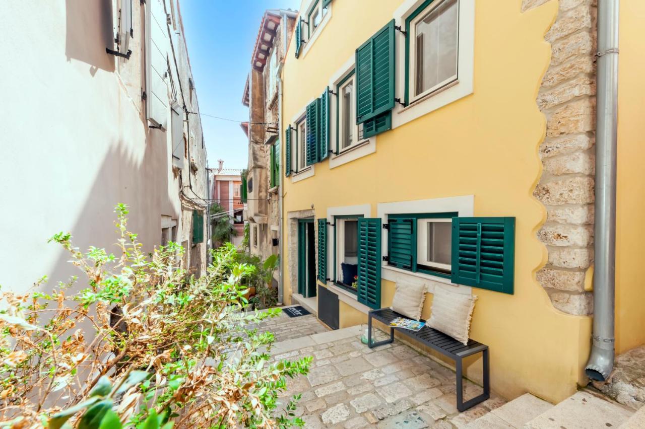 Yellow House Rovinj Eksteriør bilde